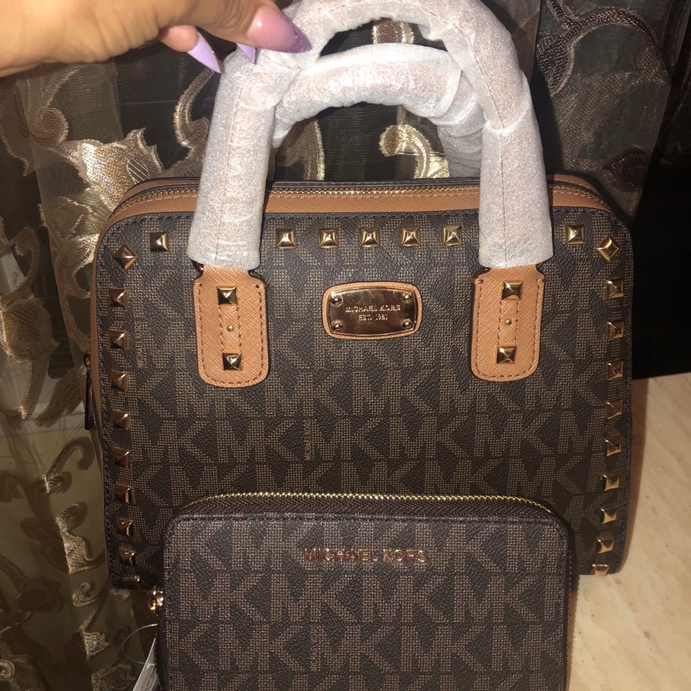 Brand new Michael kors